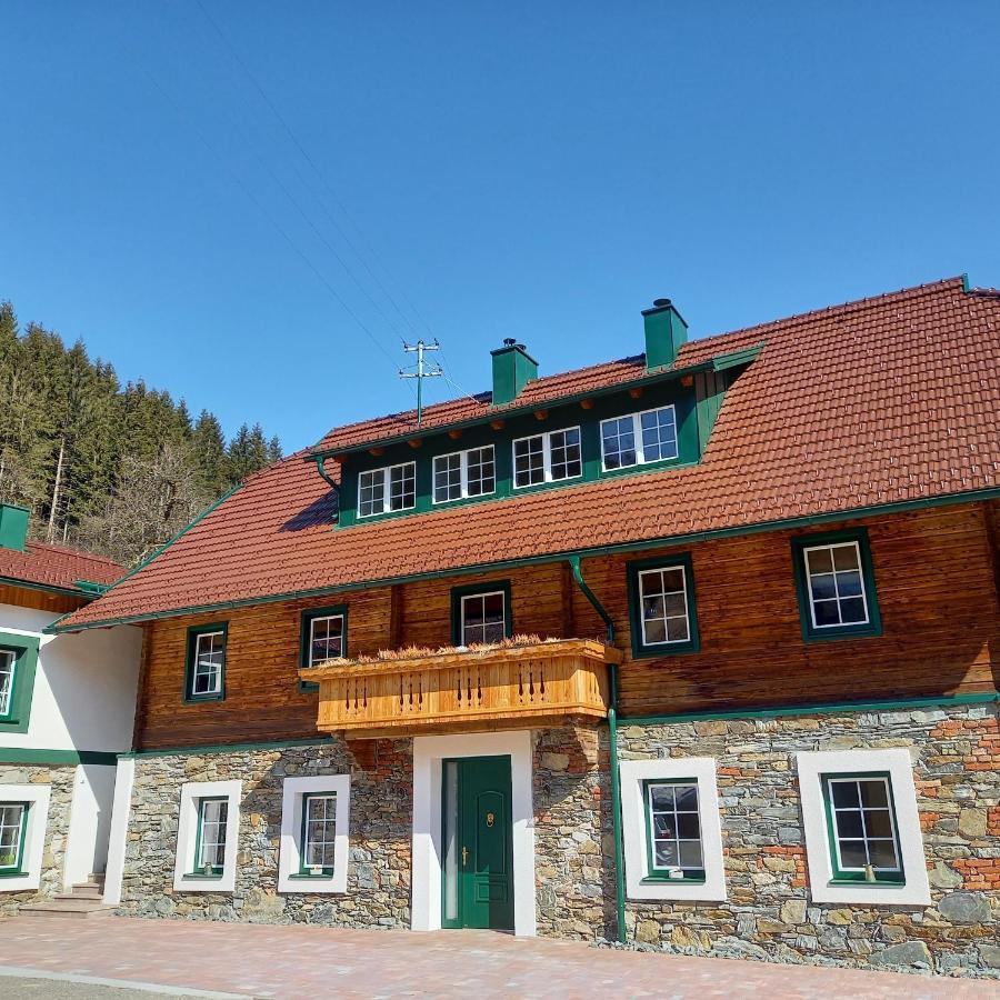 Gruenjuwel