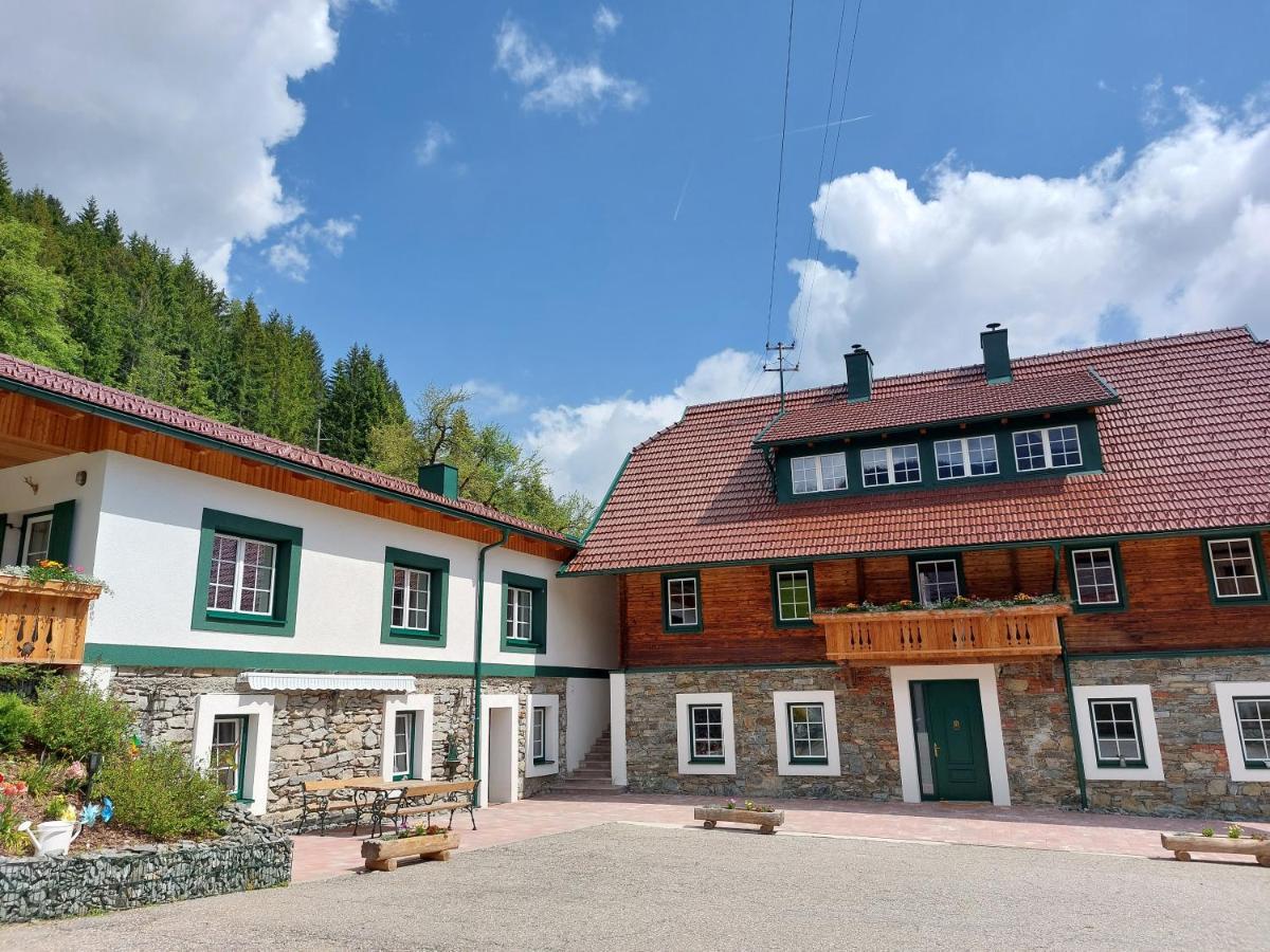 Gruenjuwel